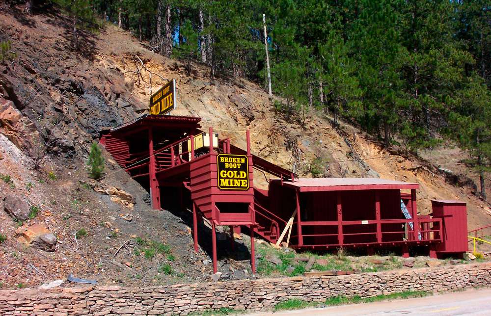 Broken Boot Gold Mine. Courtesy of Deadwood Chamber of Commerce and Visitor's Bureau