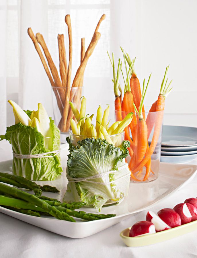 Vegetables with breadsticks