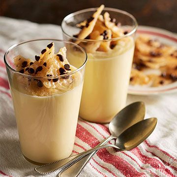 Vanilla Pudding with Chocolate Chip Cookie Brittle 