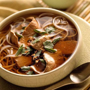 Vietnamese Beef Noodle Soup 