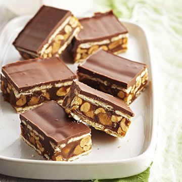 Salted Caramel, Chocolate and Peanut Cracker Stack Bars 