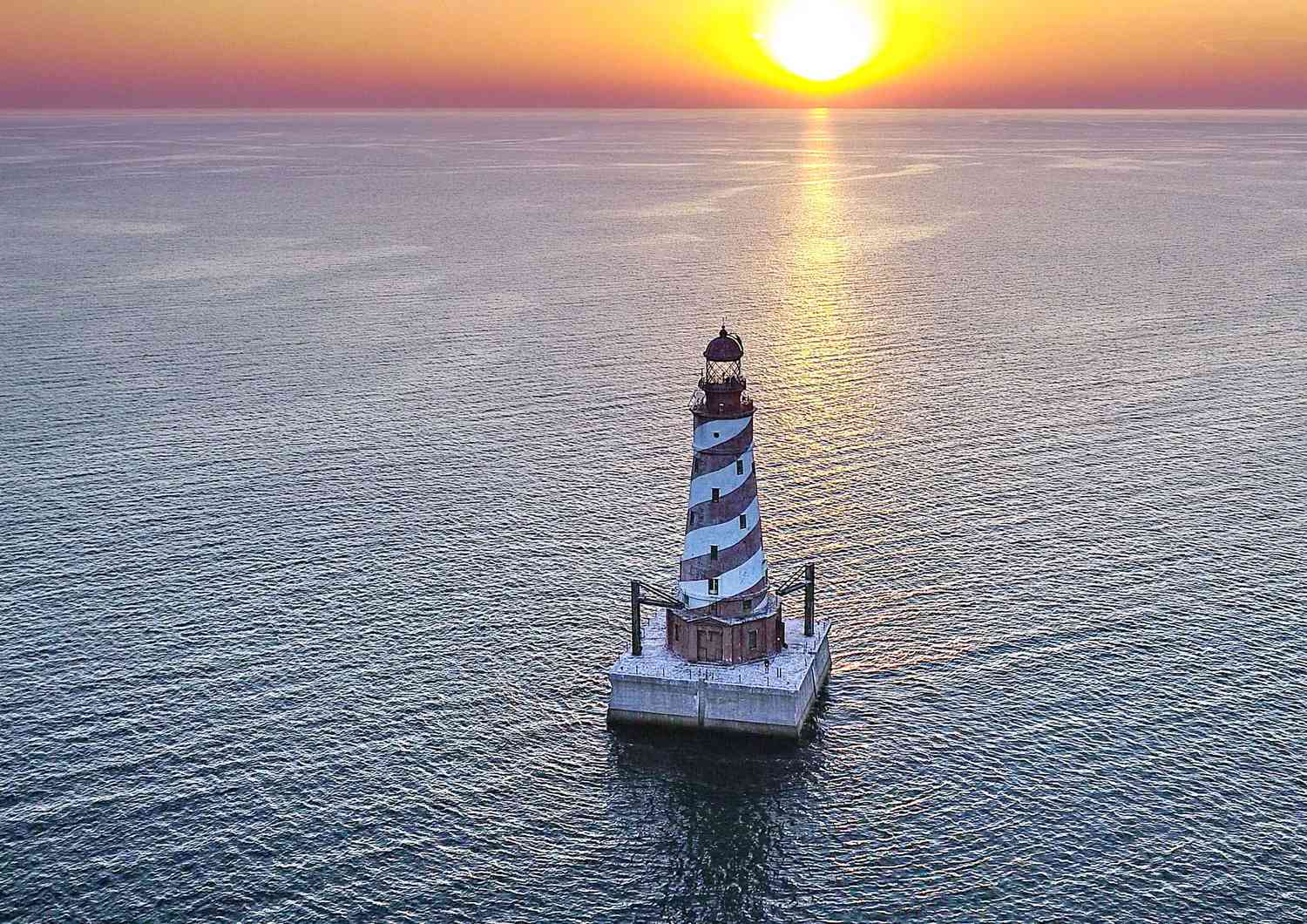 White Shoal LIght lighthouse