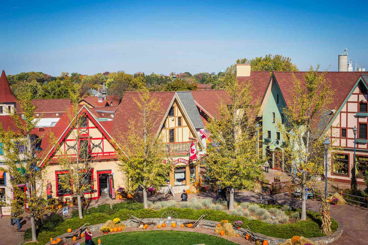 Shops at Riverplace, Releases# 18; High angle view of stores at Frankenmuth River Place Shops on sunny day, Frankenmuth, Michigan