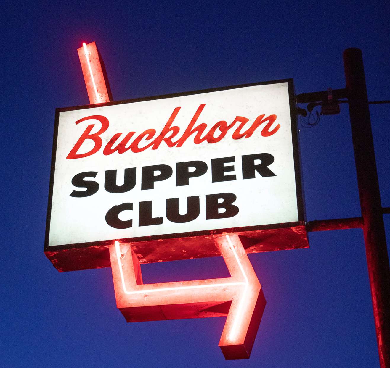 buckhorn supper club sign
