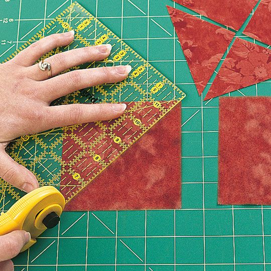 Cutting Quarter-Square Triangles (right-handed)
