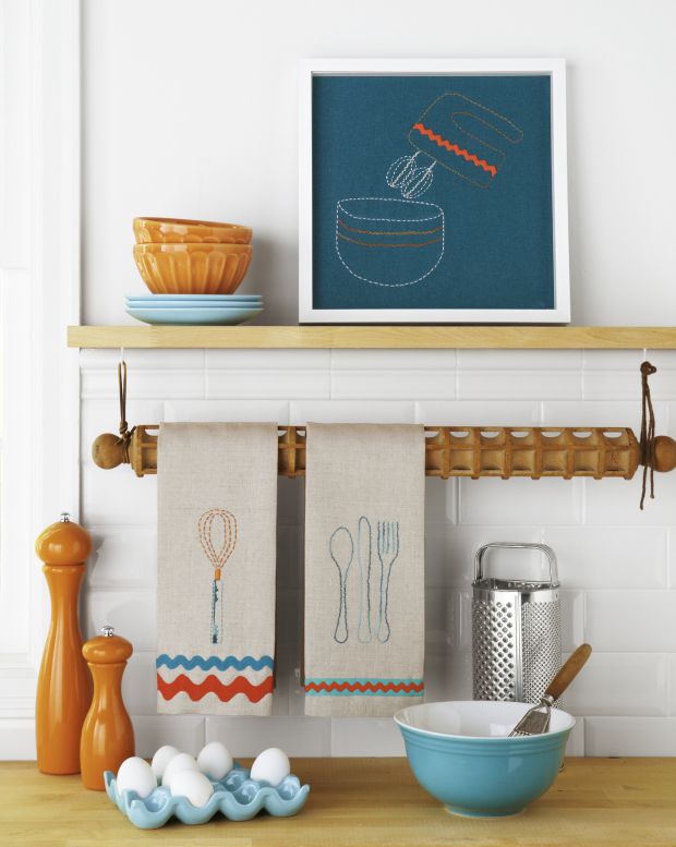 Kitchen-Inspired Embroidered Linens