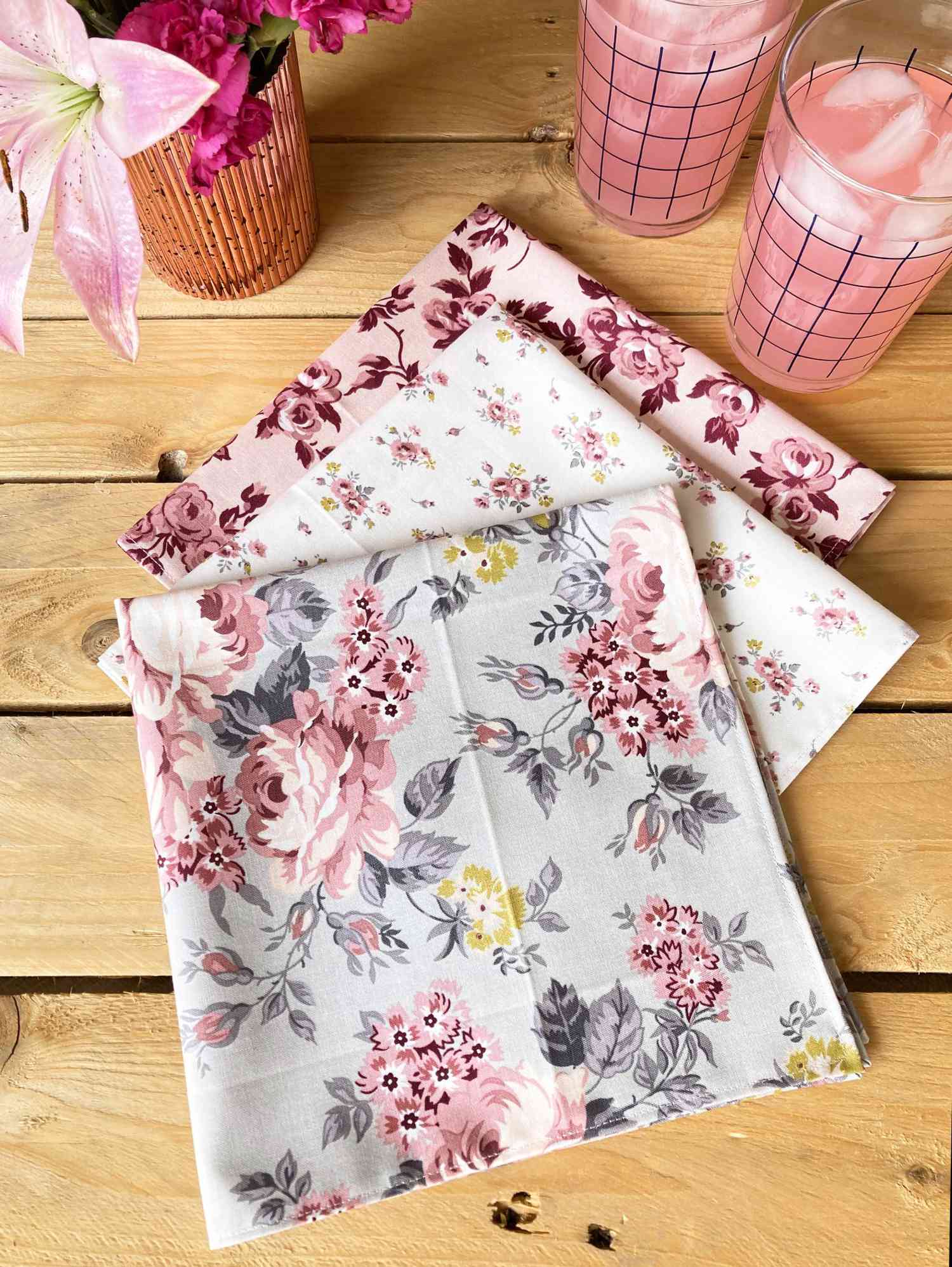 Gray, pink, and burgundy floral print cloth napkins