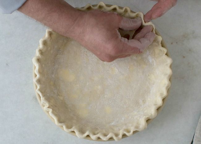 crimping pie crust with your fingers
