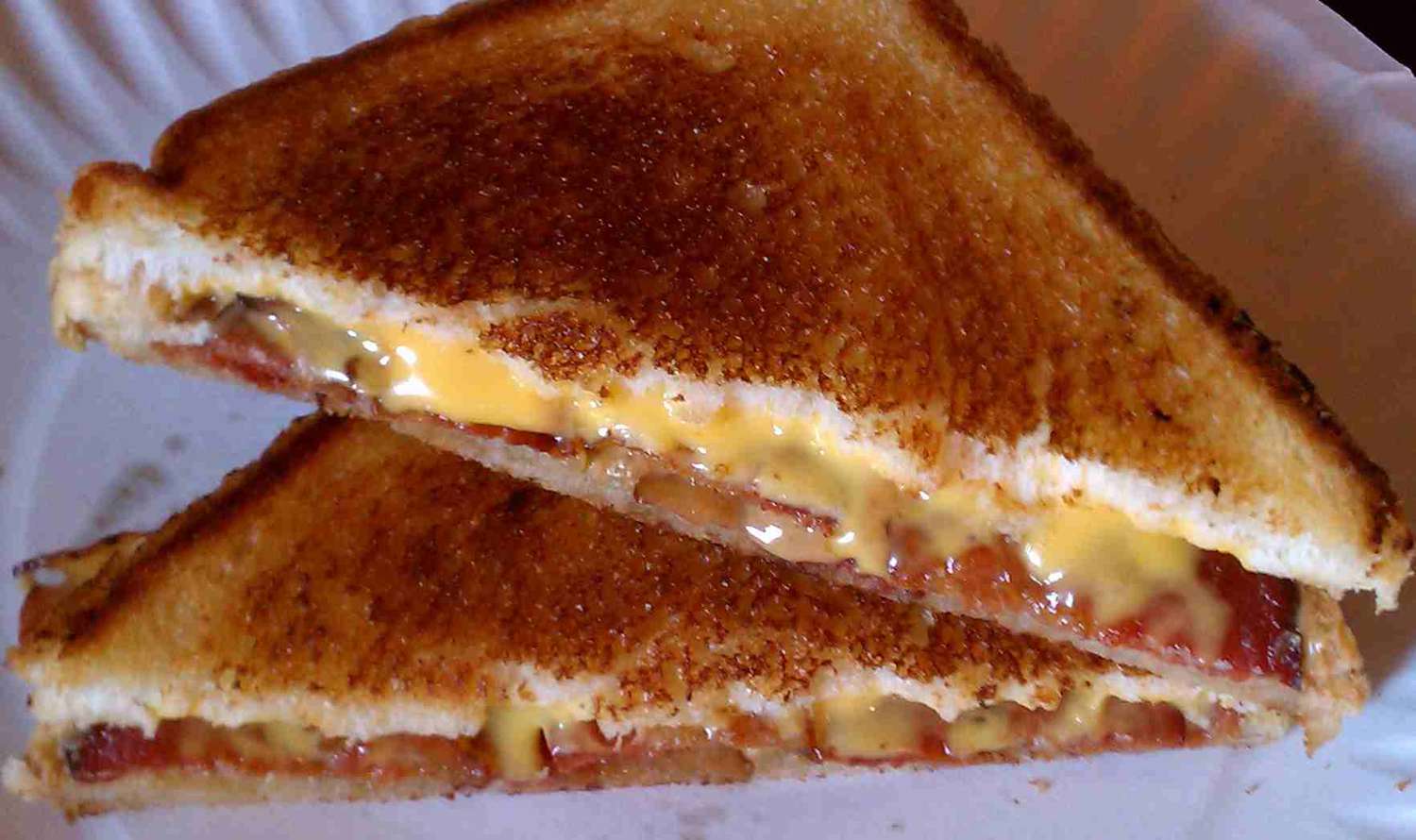 Elvis' Grilled Cheese Sandwich