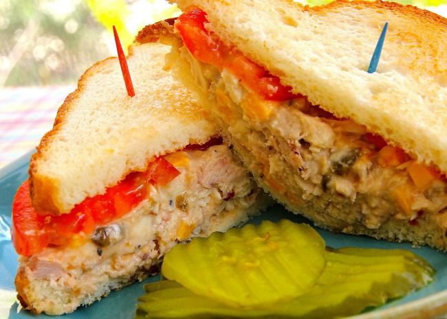 Spicy Tuna Fish Sandwich