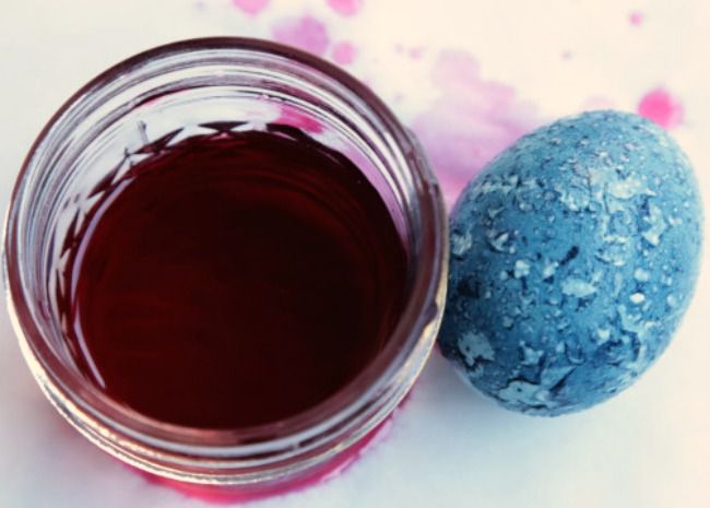 egg dyed blue with grape juice