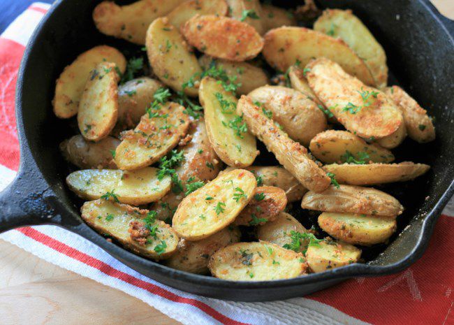 Roasted Garlic Parmesan Fingerling Potatoes