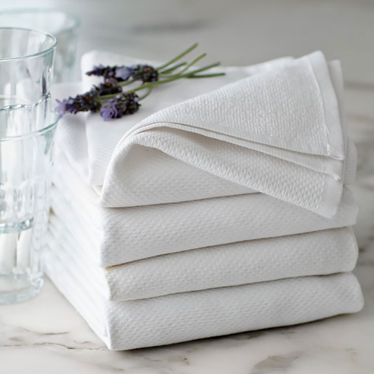 Williams Sonoma All Purpose Pantry Towel Set in white