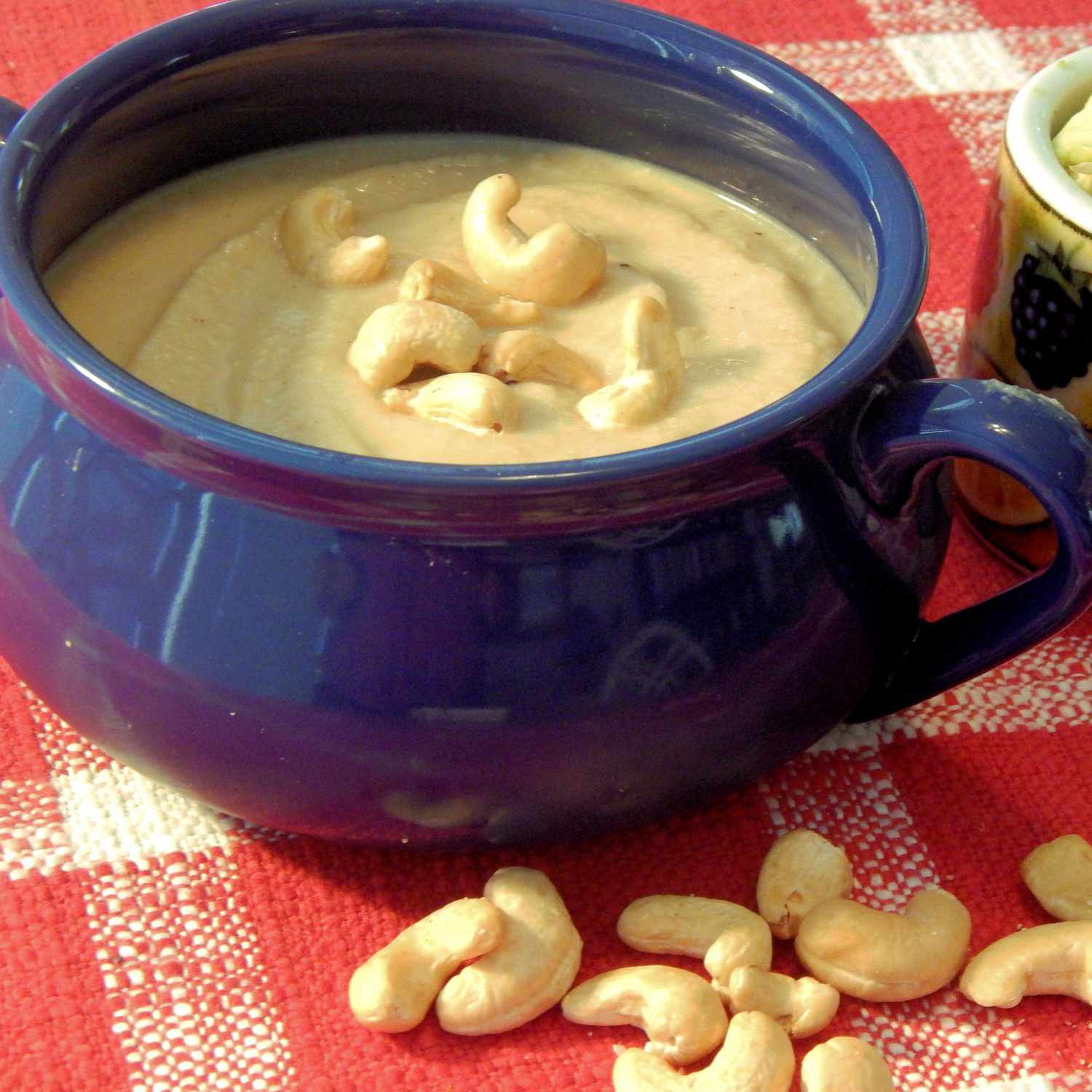 Low-Carb Roasted Cauliflower Soup