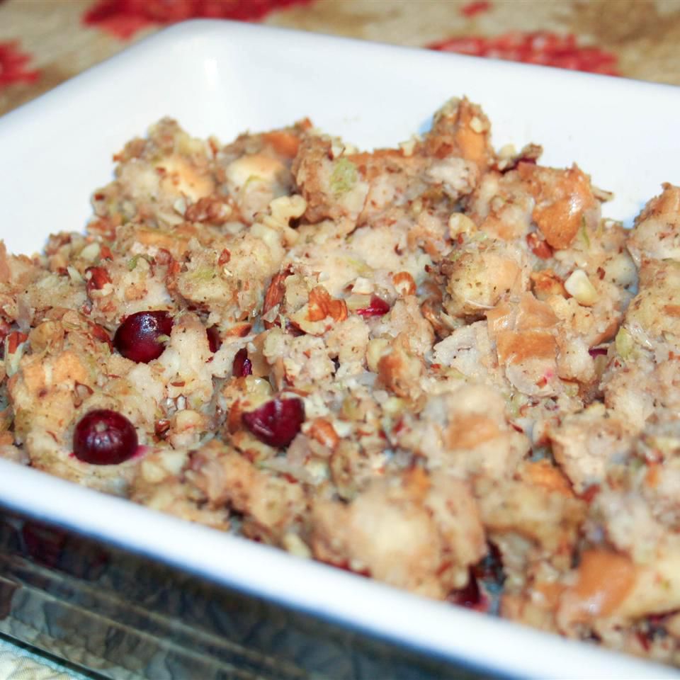 Cranberry Nut Stuffing in a white dish