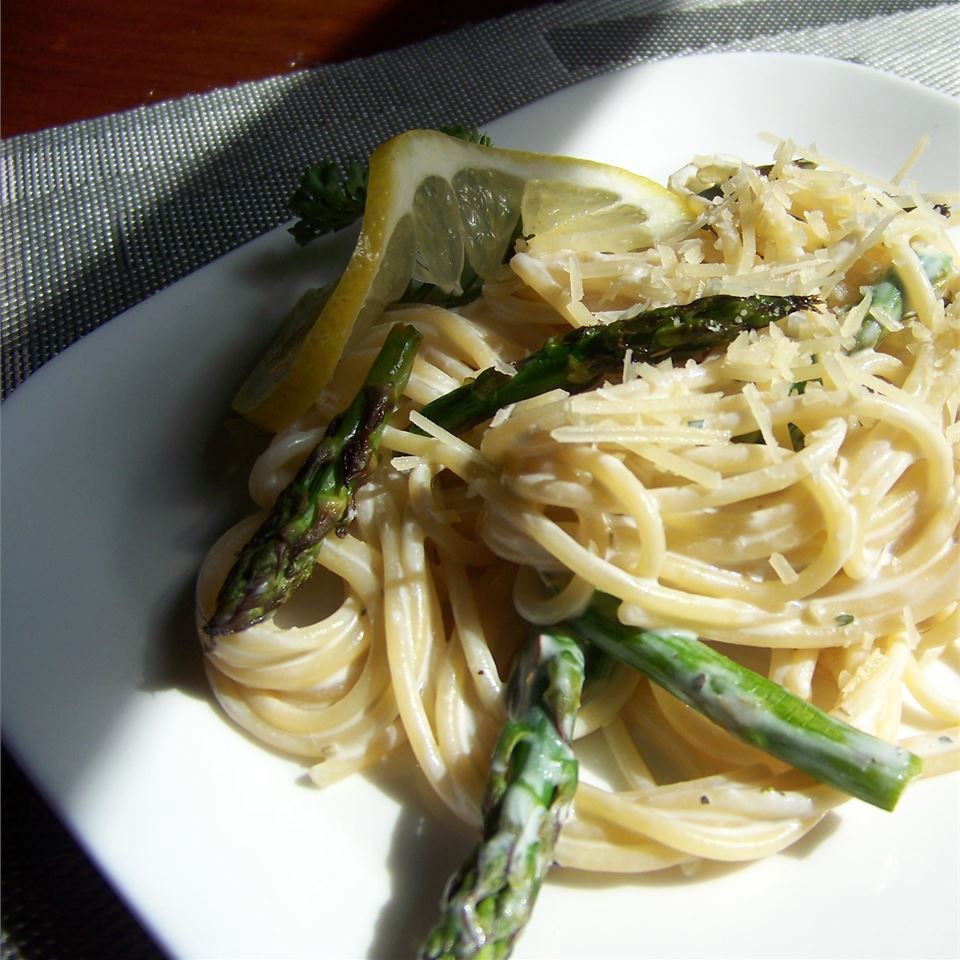 asparagus pasta on a plate