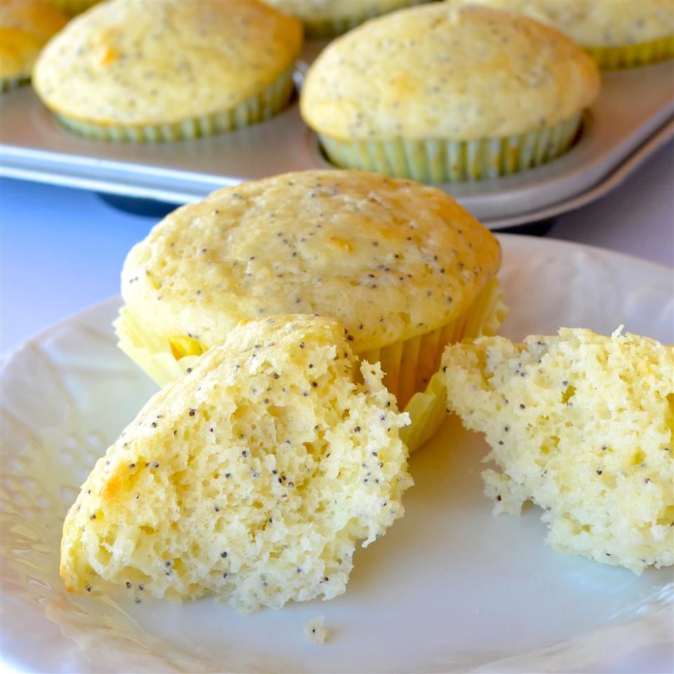 poppyseed buttermilk muffins