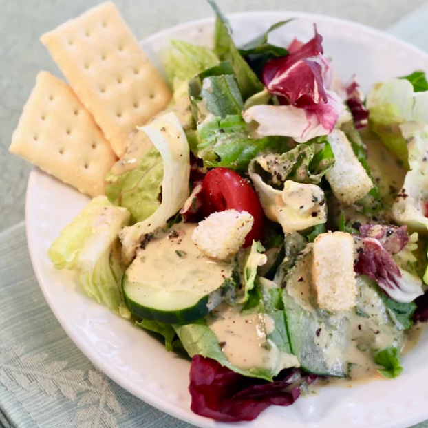<p>This lemon-tahini dressing (made with agave nectar, tamari, and sesame oil) has a few more ingredients than other similar recipes, but it's well worth the effort. </p>
                          