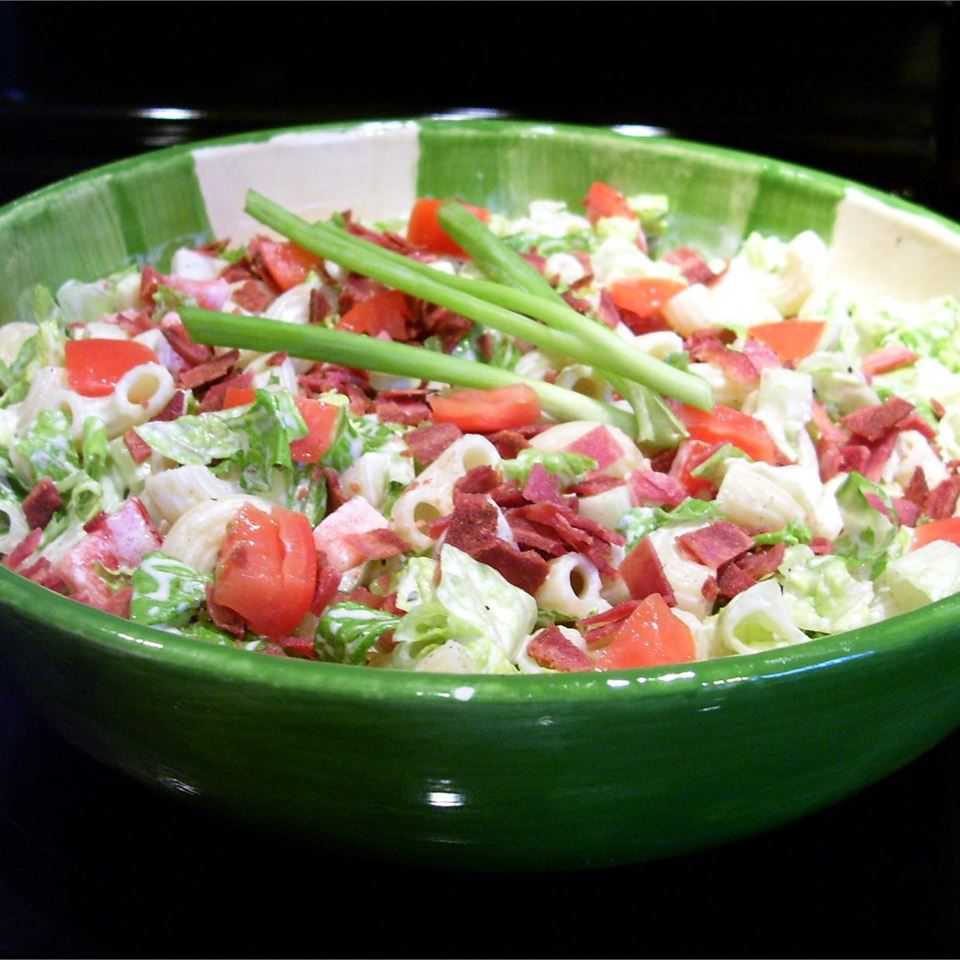 BLT Pasta Salad in a green bowl