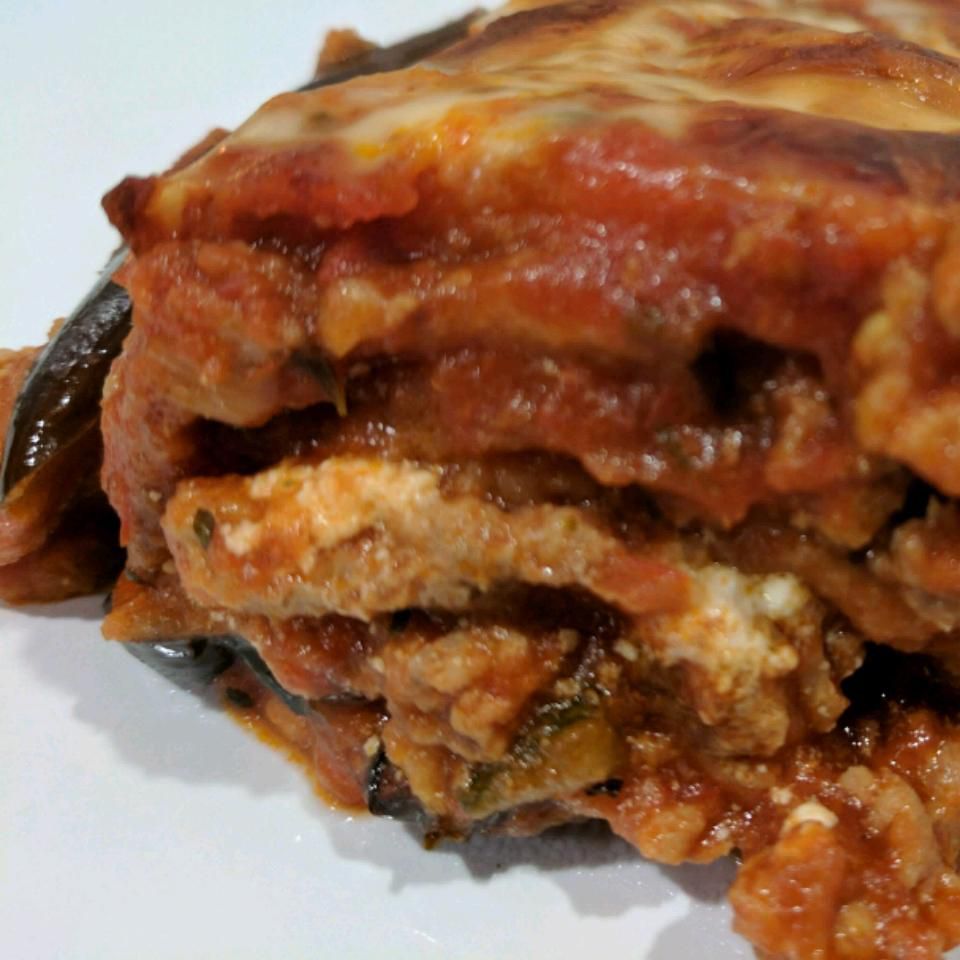 <p>With just 4 ingredients, you won't believe how easy it is to make this lasagna with eggplant rounds, a jar of prepared vegetable pasta sauce and a log of goat cheese! "This was really easy and delicious!" says reviewer abewhite. " I served it with a whole grain baguette and salad for a quick weeknight meal!"</p>
                          