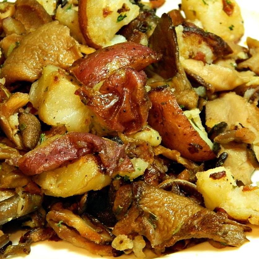 roasted potatoes, mushrooms with bacon