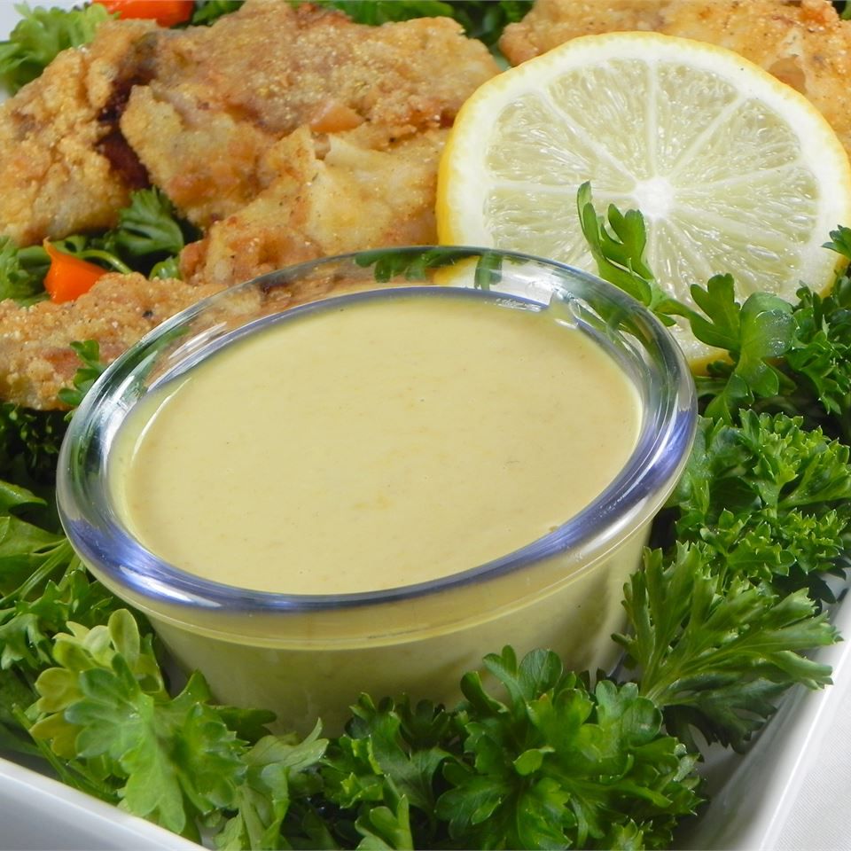 Yummy Honey Mustard Dipping Sauce in a glass bowl