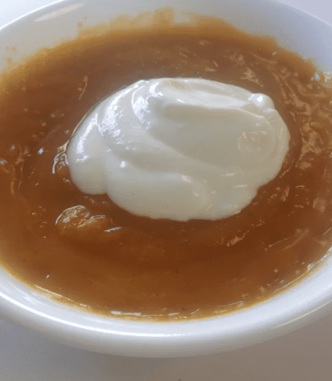 Easy 5-Ingredient Pumpkin Soup