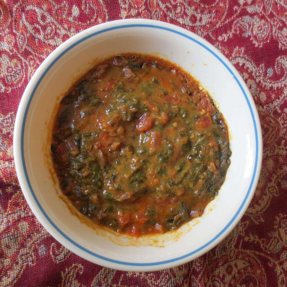 Spinach and Tomato Dal (Indian Lentil Soup)