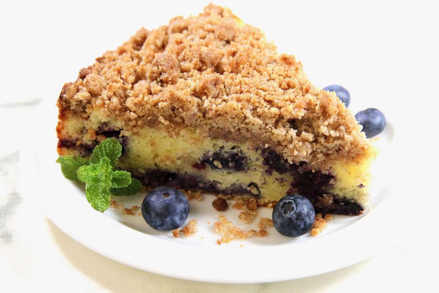 Blueberry Crumb Cake 