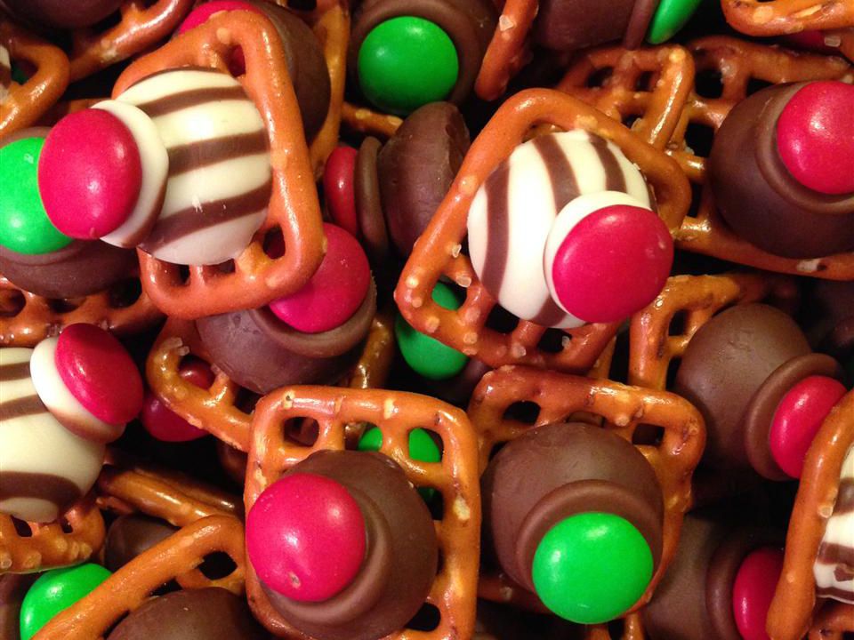 close up view of Chocolate Pretzel Treats