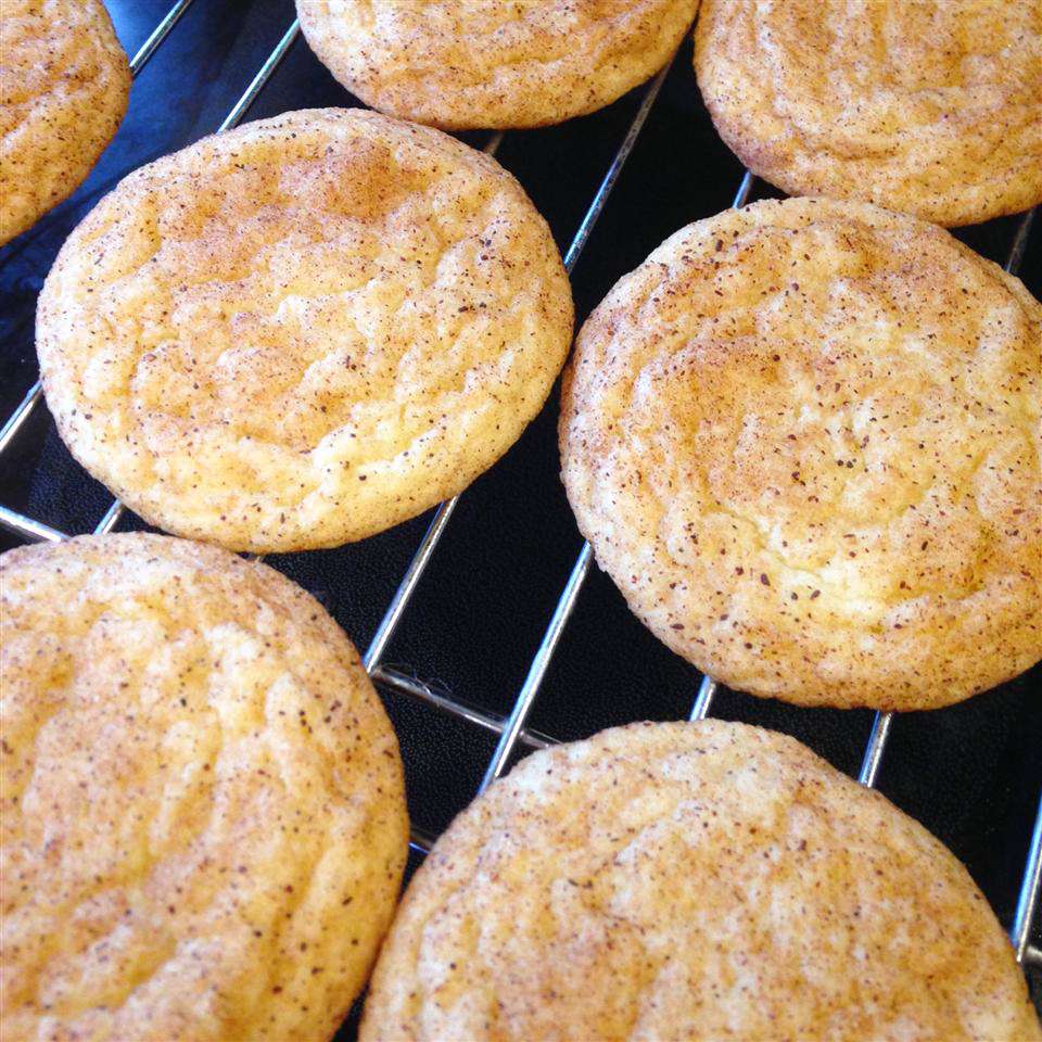 close up view of Snickerdoodle Cookies on a cooling rack