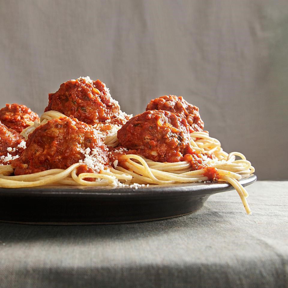 Nonnas Spaghetti and Meatballs