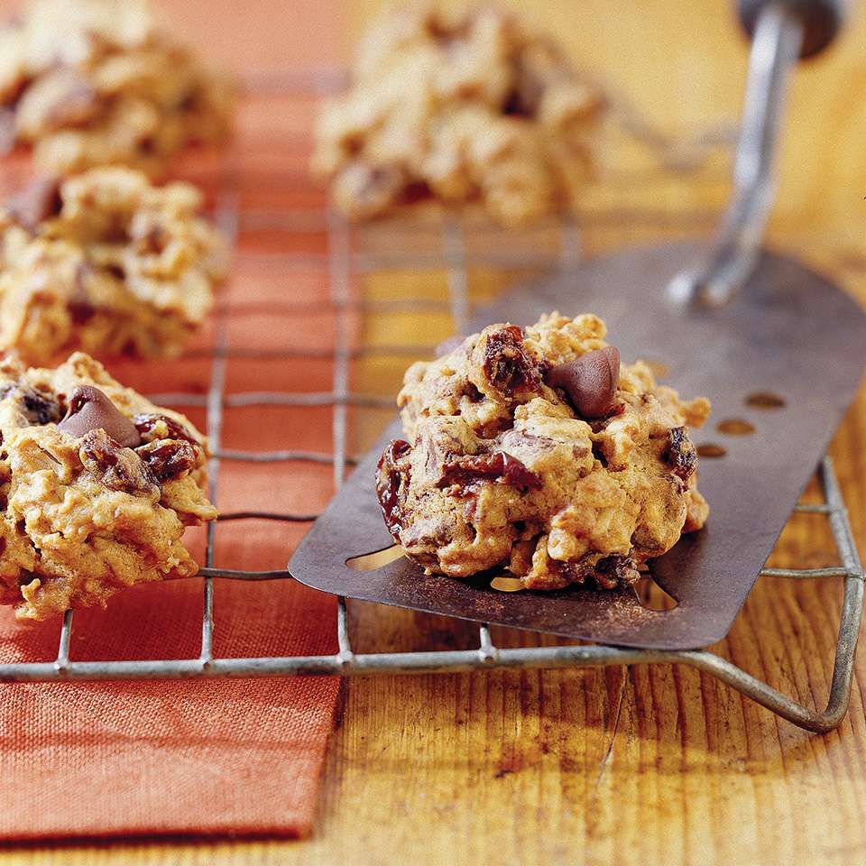 Must-Have Chocolate Chip Cookies 