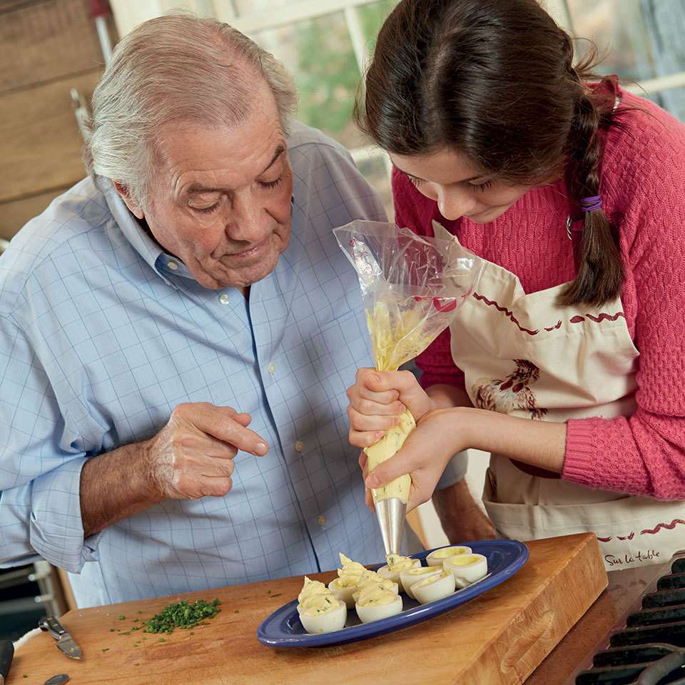 Jacques P&eacute;pin's Simple Advice for Parents: Teach Your Kids to Cook