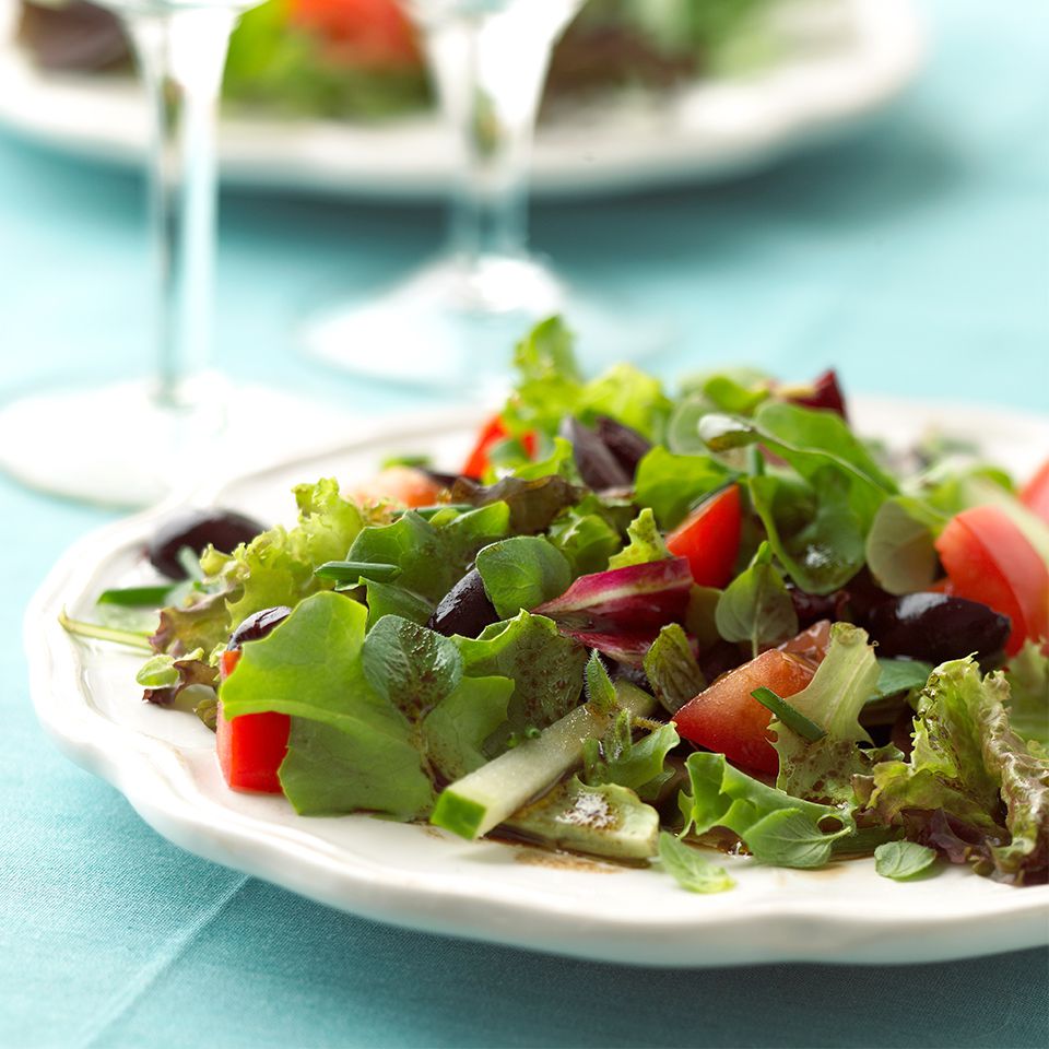 Mixed Greens with Herbed Balsamic Vinaigrette 