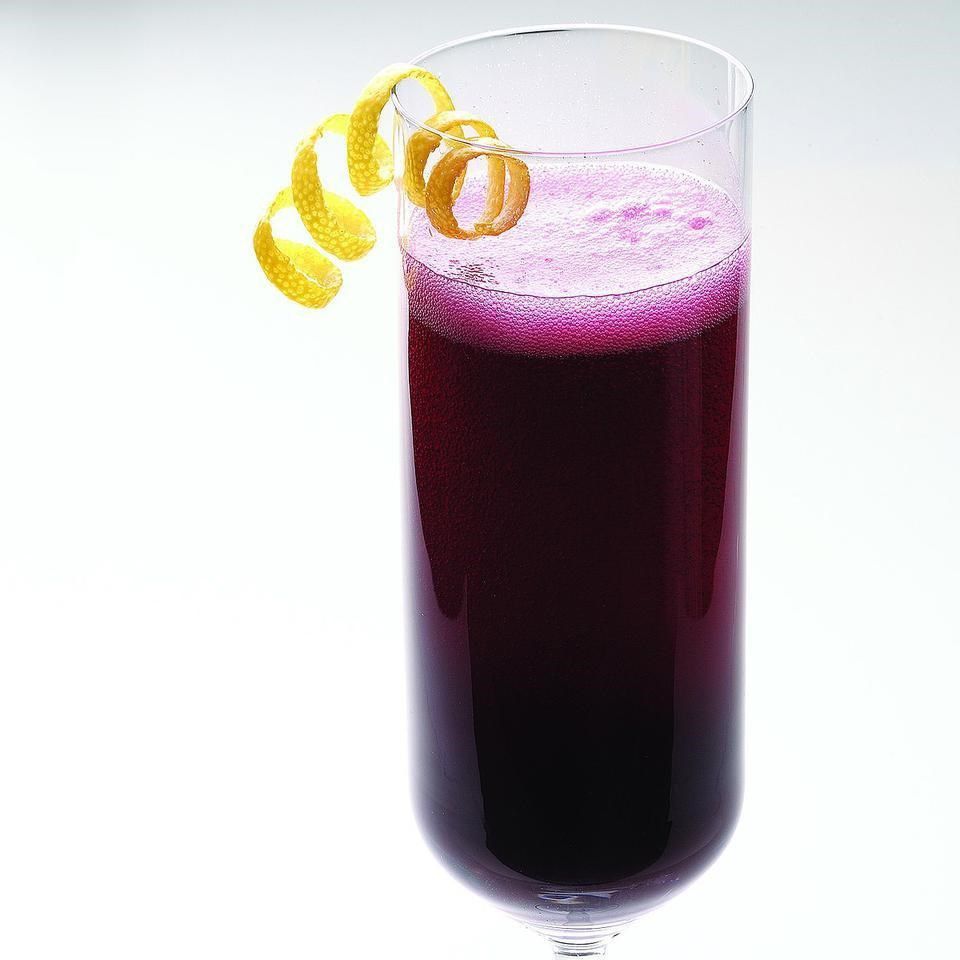 Blueberry-Ginger Bellini cocktail
