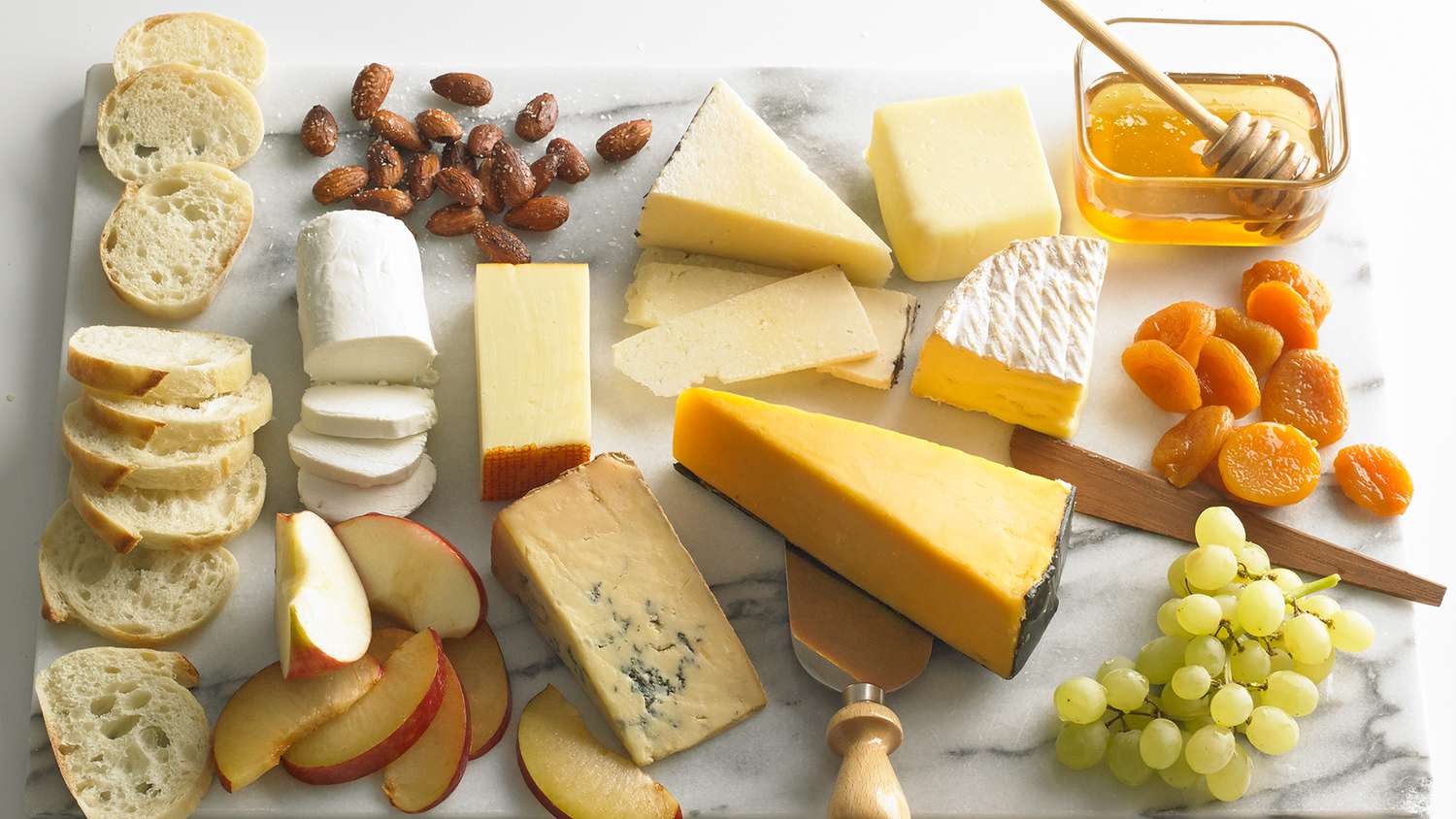 cheese-board-102180718.jpg