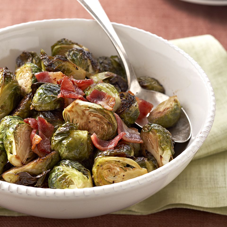 Balsamic Roasted Brussels Sprouts with Bacon 