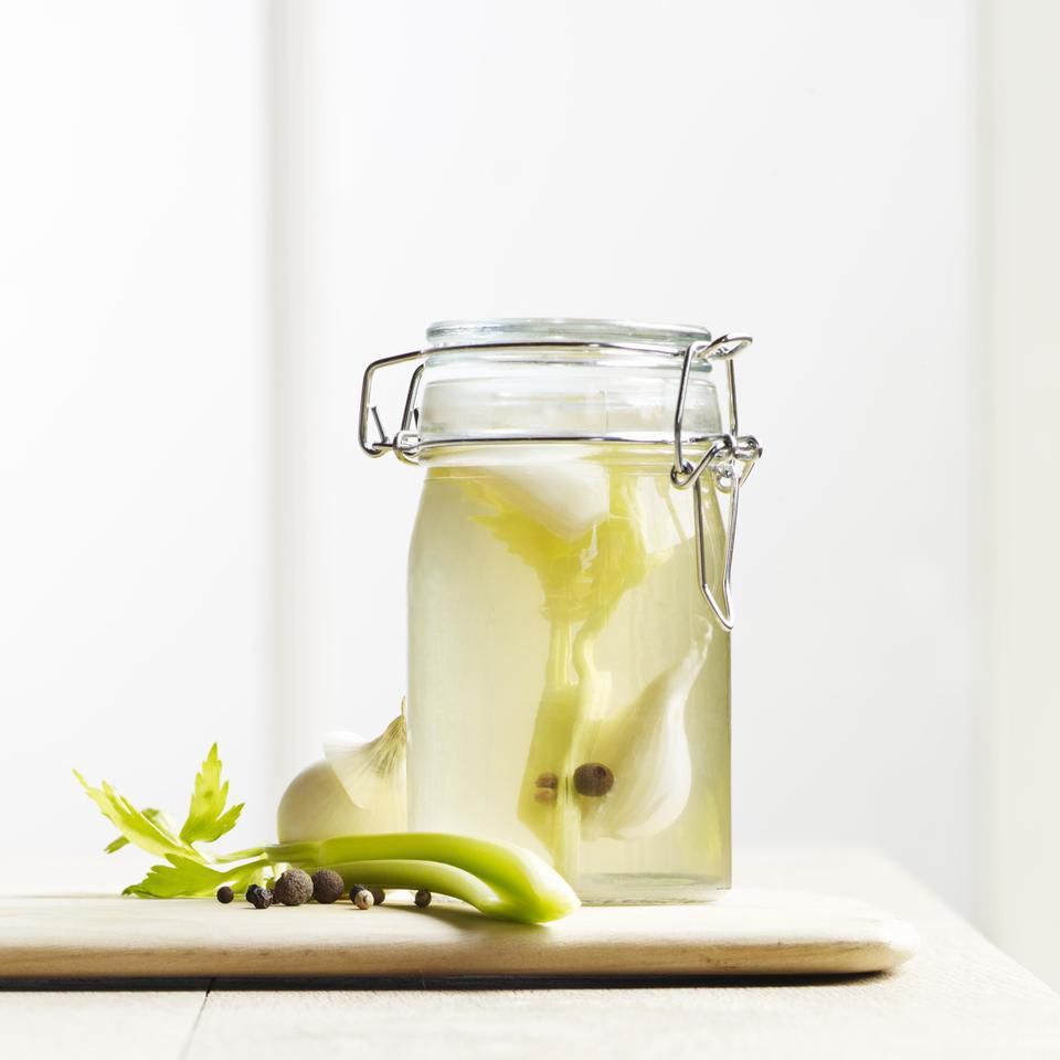 Pearl Onion, Celery & Pickling Spice Vinegar 