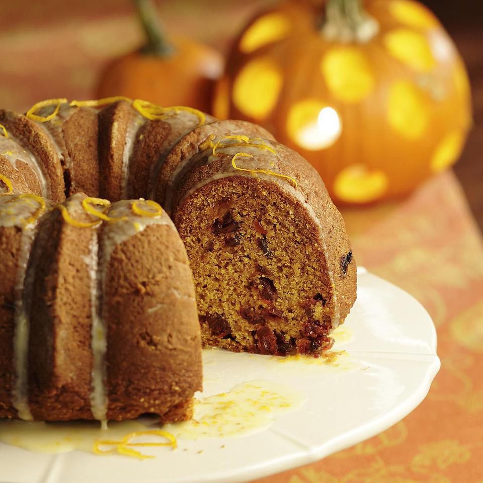 Pumpkin Cake with Dried Cranberries