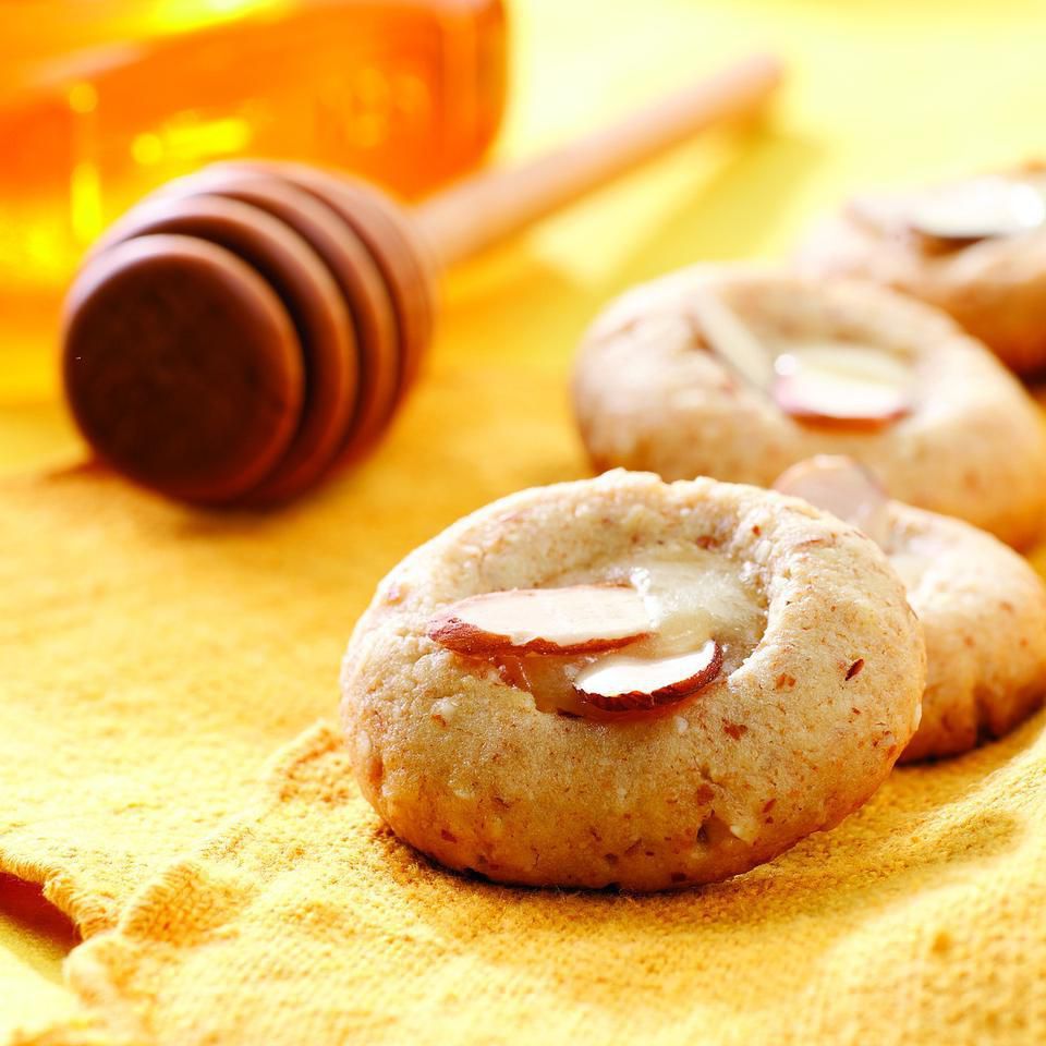Almond & Honey-Butter Cookies 