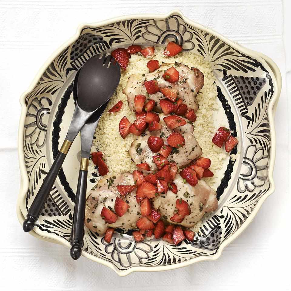 Herb-Crusted Chicken with Fresh Strawberry Relish 
