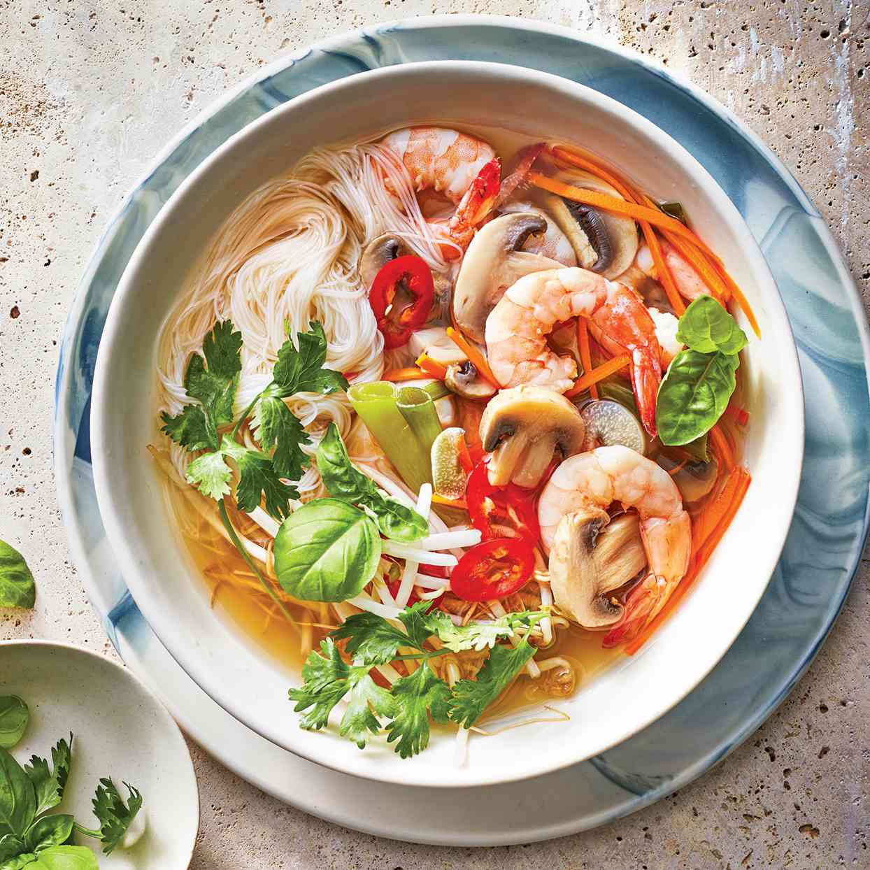 Slow-Cooker Shrimp Noodle Bowls 