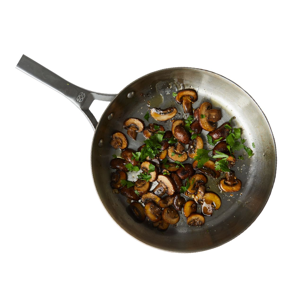 Sautee pan with mushrooms