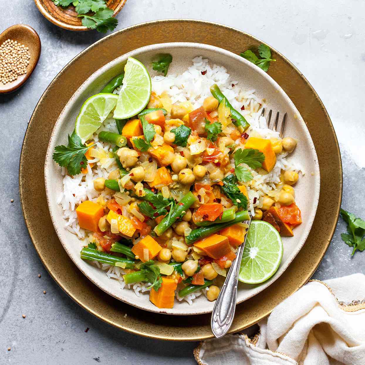 One-Pot Coconut Milk Curry with Chickpeas