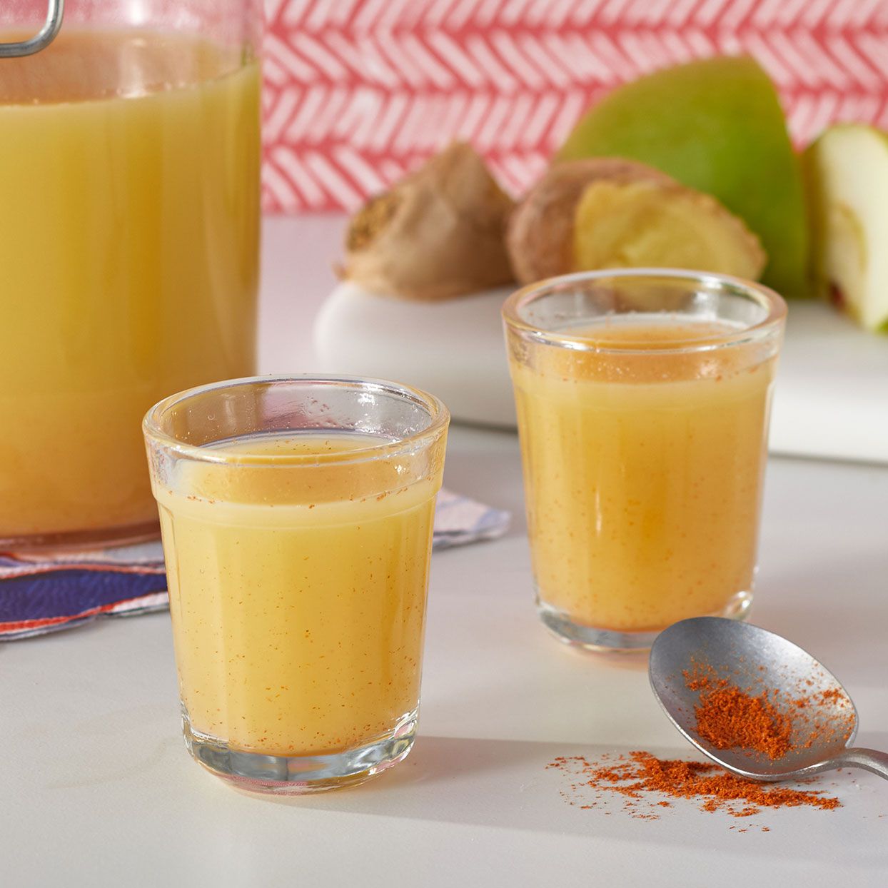 Lemon-Ginger-Cayenne-Apple Shots