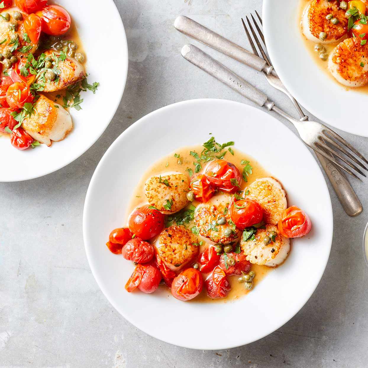 Scallops Cherry Tomatoes with Caper-Butter Sauce