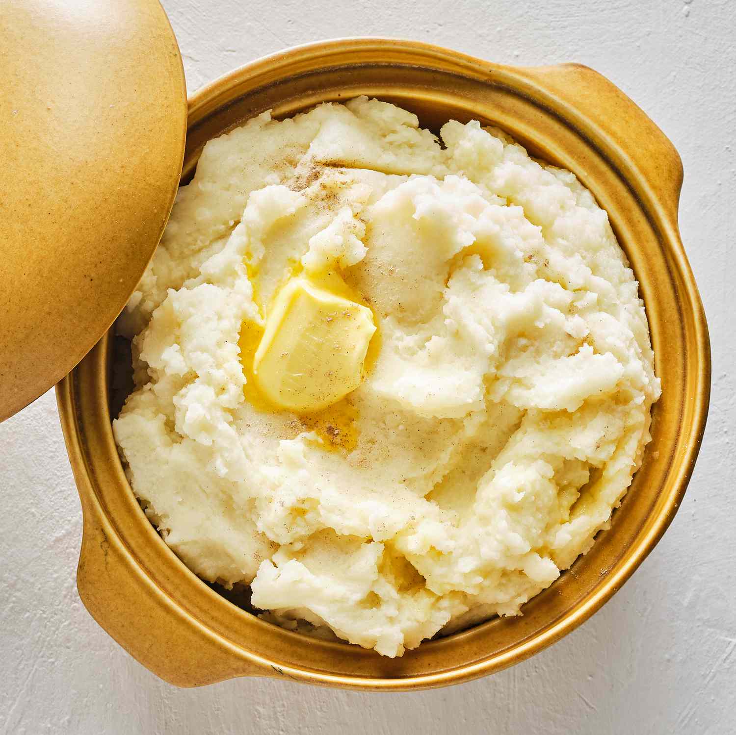 Buttermilk Mashed Potatoes with White Pepper