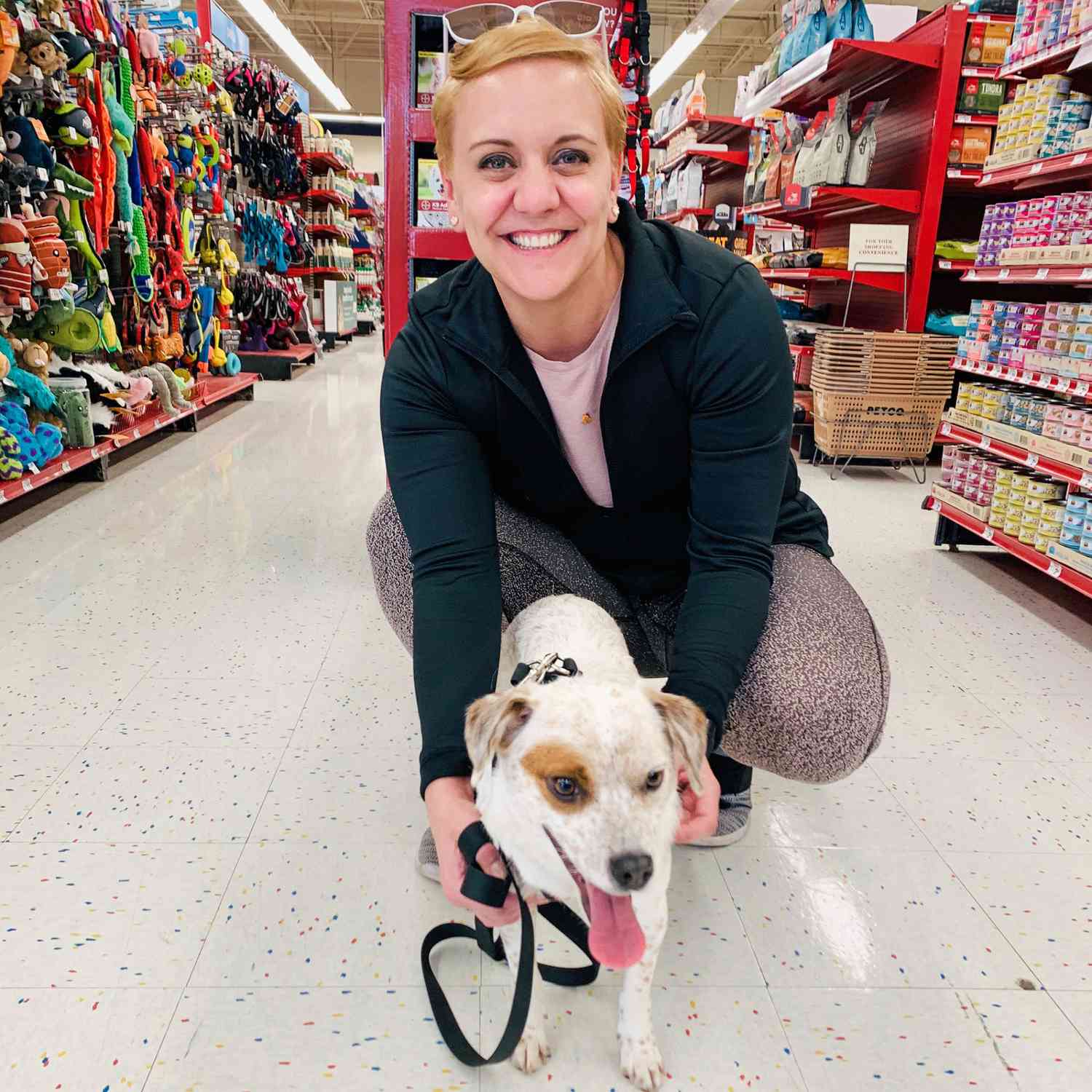 Petco dog helps owner through cancer treatment