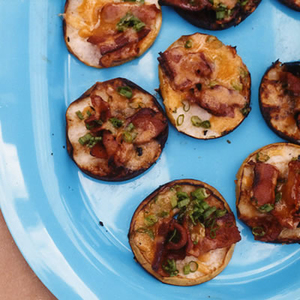 Grilled Apples with Bacon, Cheddar and Scallions